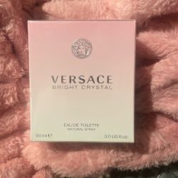 Versace  Bright Chrystal  90 Ml Brand New!!  