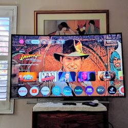 65 Inch Samsung Curved Smart Tv With Remote 