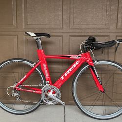 Trek Equinox TT Road Bike Medium Size “Like New”