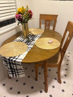 Kitchen table