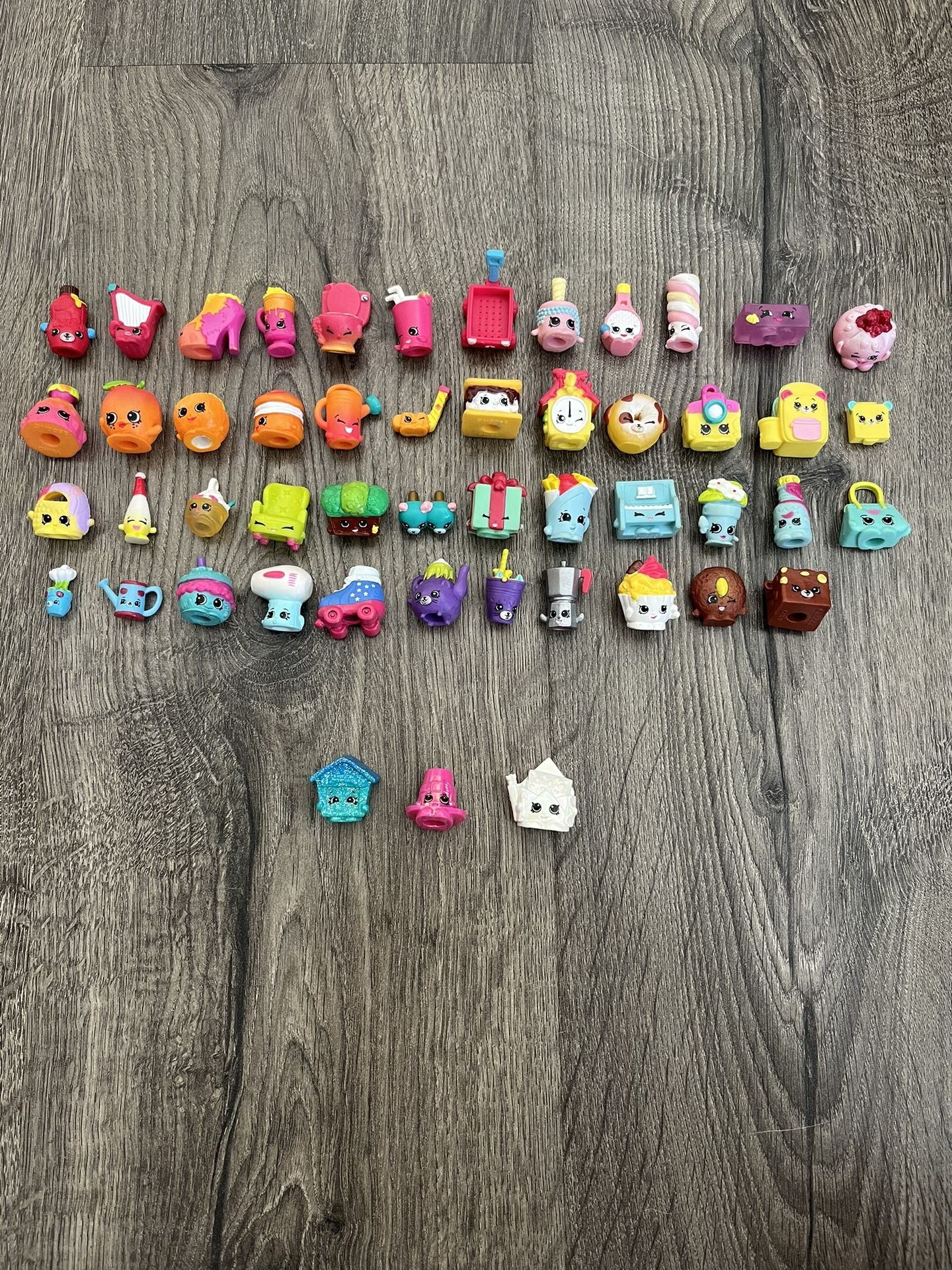 Lot of 50 Shopkins - includes 3 ULTRA RARE Shopkins