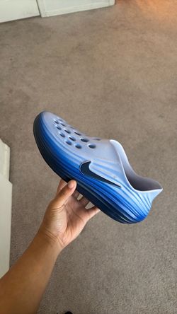 Nike shoes/slides