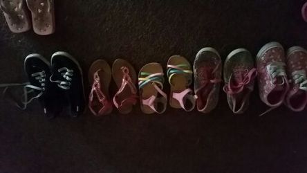 Girls sandles