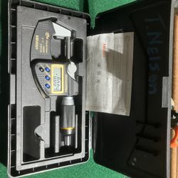 0-1.00”  Digital Micrometers  W/ Case