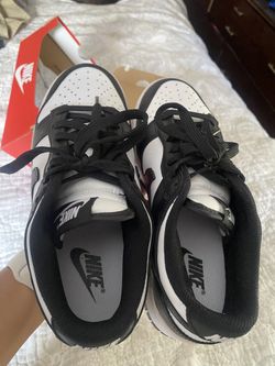 Women Nike Shoe Size 6.5