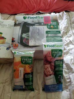 Food Saver.  Vacuum Sealing System. 