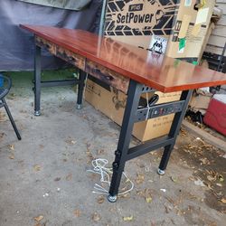 60in Height Adjustable Work Bench 