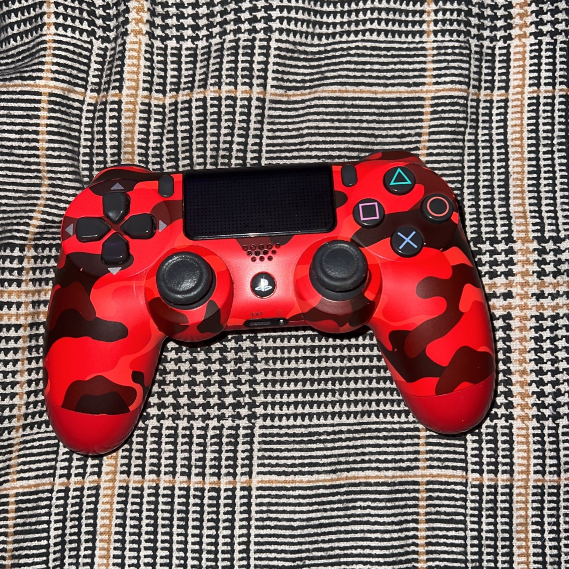 PS4 Controller 