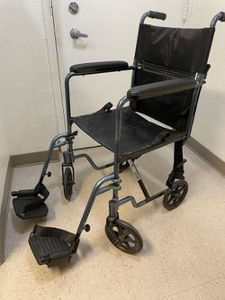 Aluminum. Wheelchair. 300. Lbs Capacity. Light Way
