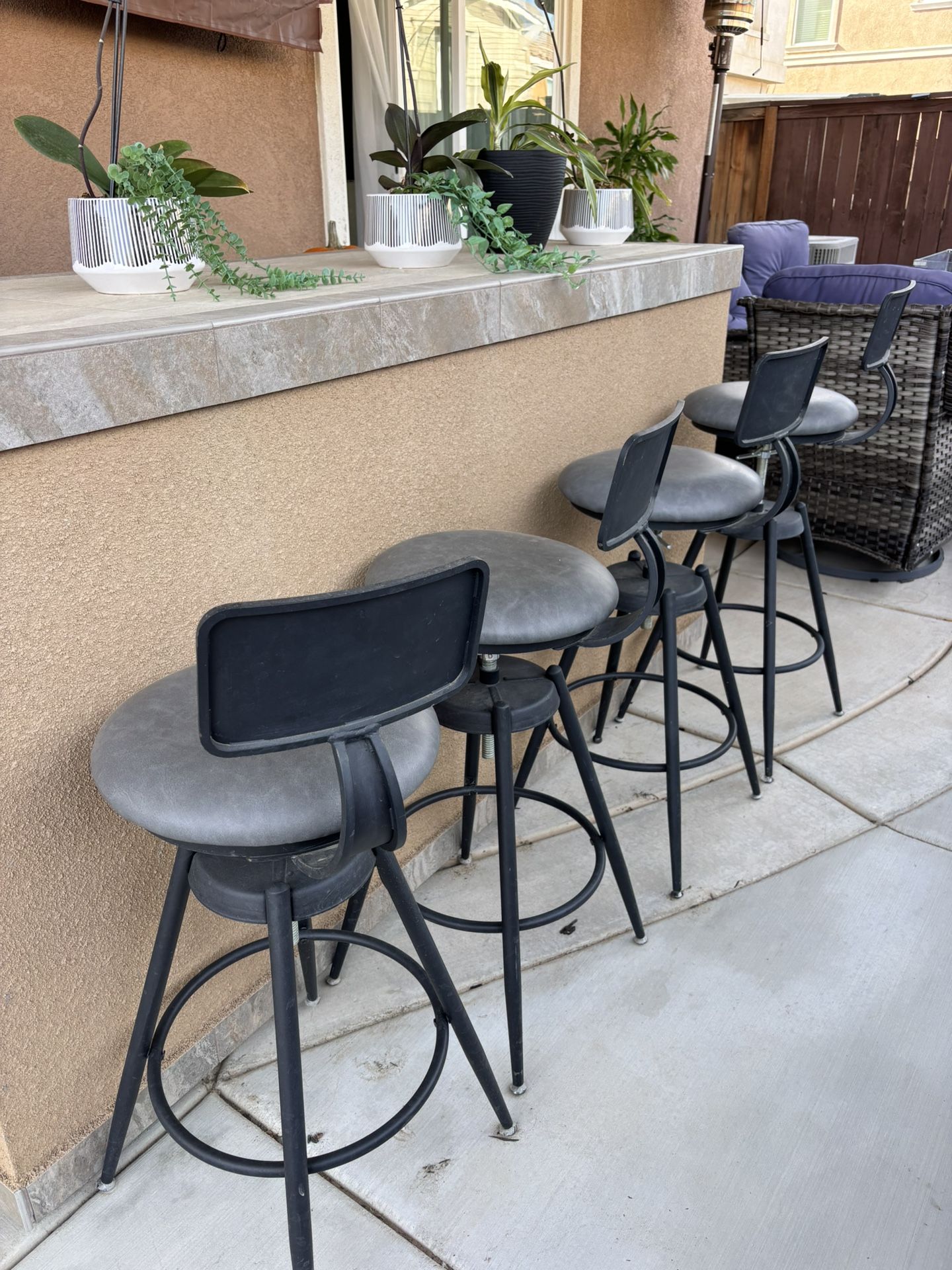 Bar Stools 