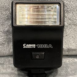 Canon Speedlite 188A Shoe Mount Strobe Flash for Film Camera