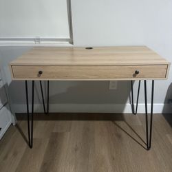 White oak desk (laminated)