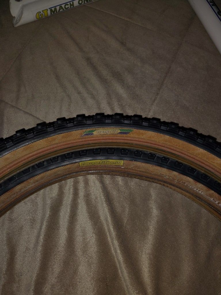 Mitsubushi Silver Star Comp Tires 80's Original