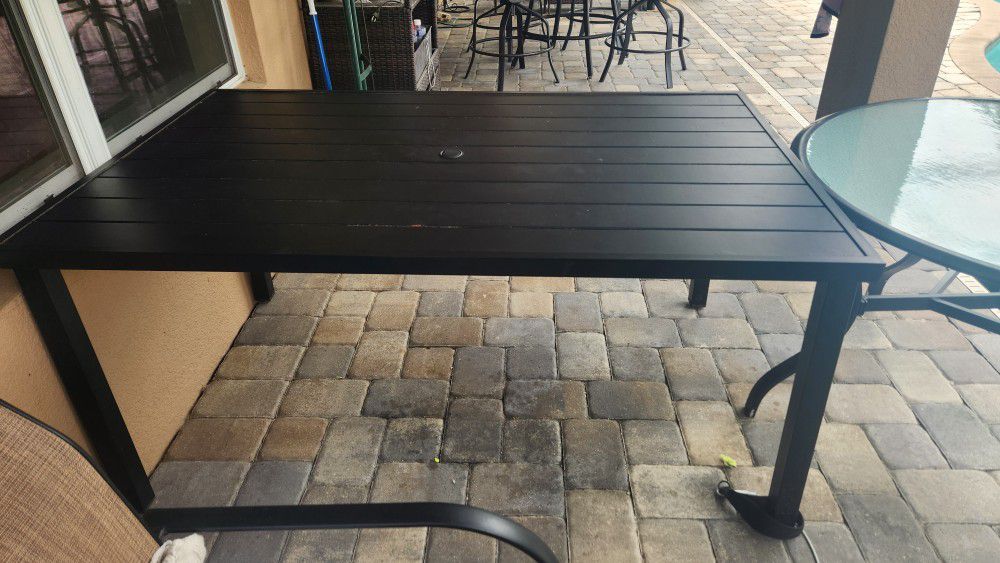 Rectangular Outdoor Table 