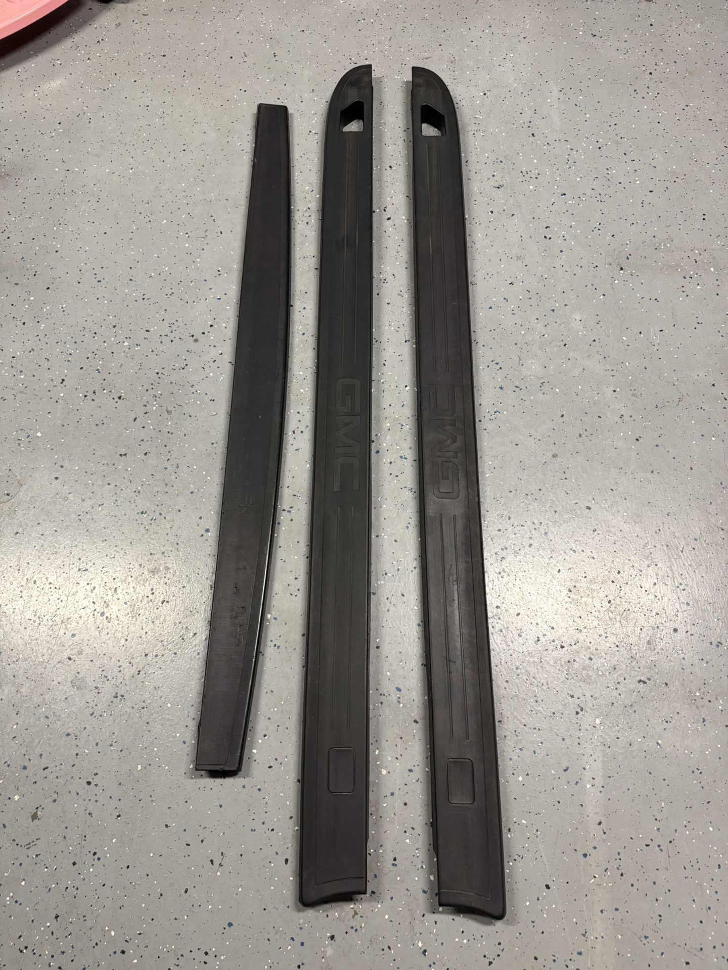 2015-2019 GMC Sierra Bed Trim 