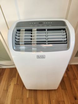 Black + Decker 12,000 BTU Portable Air Conditioner
