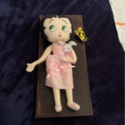 2004 With Tag Betty Hoop Doll