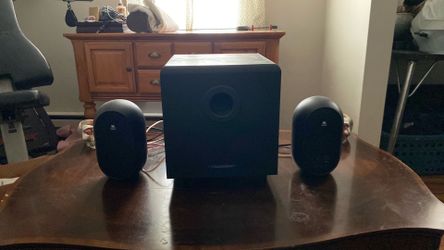 Cerwin-Vega AVS Sub 8 and JBL 1 series 104 Bluetooth speakers