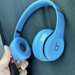 Beats Solo 4