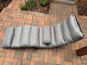 Adjustable Padded Floor Chaise Lounge – Like New