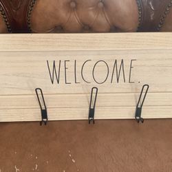 Welcome Home  Sign 