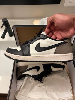 Jordan 1 low Mocha