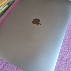 Great 2019 MacBook Pro A2141,i9,32Gb,500Gb,16” LCD, AC Charger, Grade A Condition