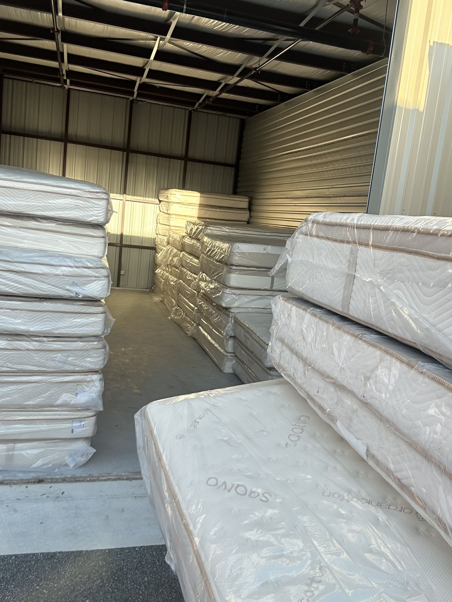 Luxury Saatva & Tempur-Pedic Mattresses – 50-80% Off! • Brand New, Minor Blemishes (Nothing That Affects Comfort) • King, Queen, Full, T