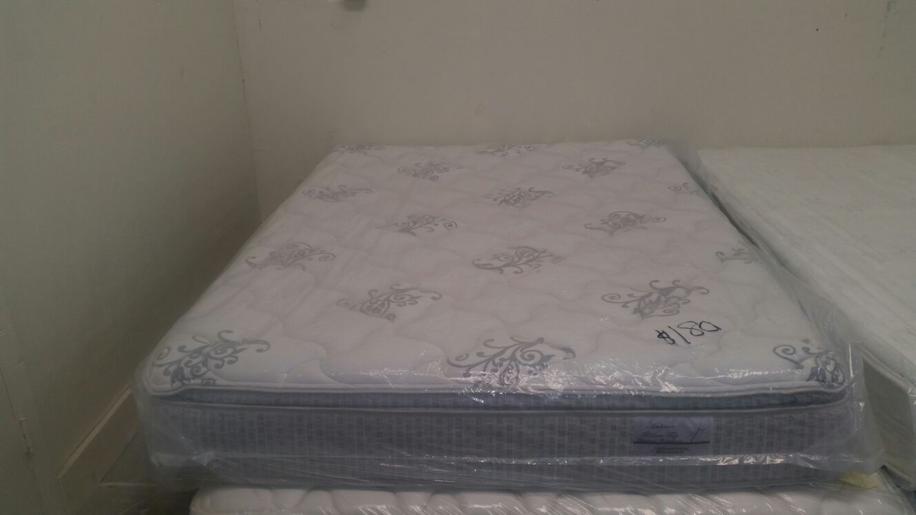 QUEEN SIZE HAMPTON RHODES AMHERST PILLOWTOP MATTRESS SET