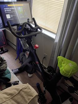 Peloton standard model