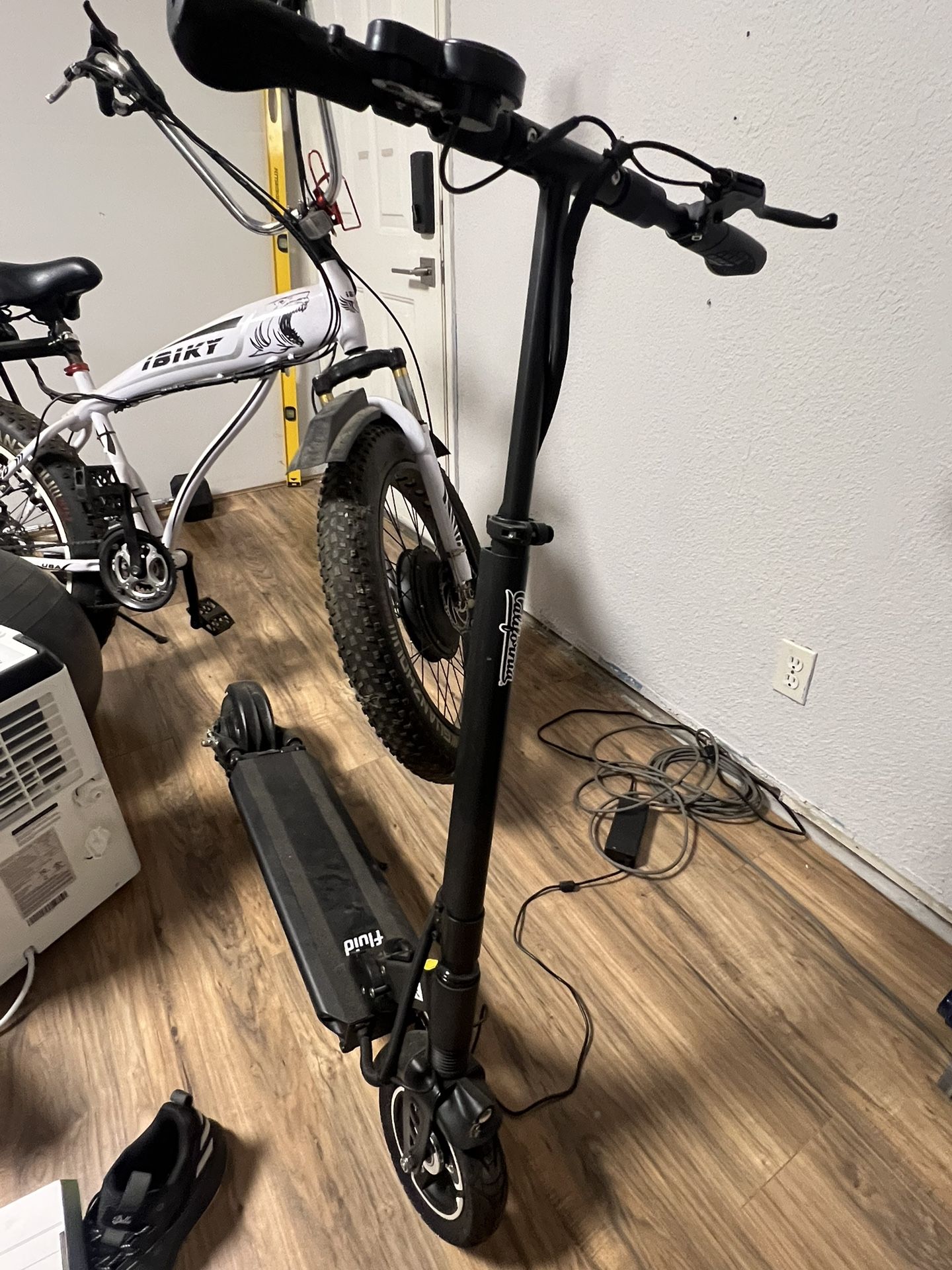 Fluid Horizon Electric Scooter