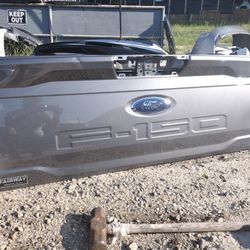 2021 And 2022 Ford F-150 Tailgate Has Holes For Step Setup OEM Part
