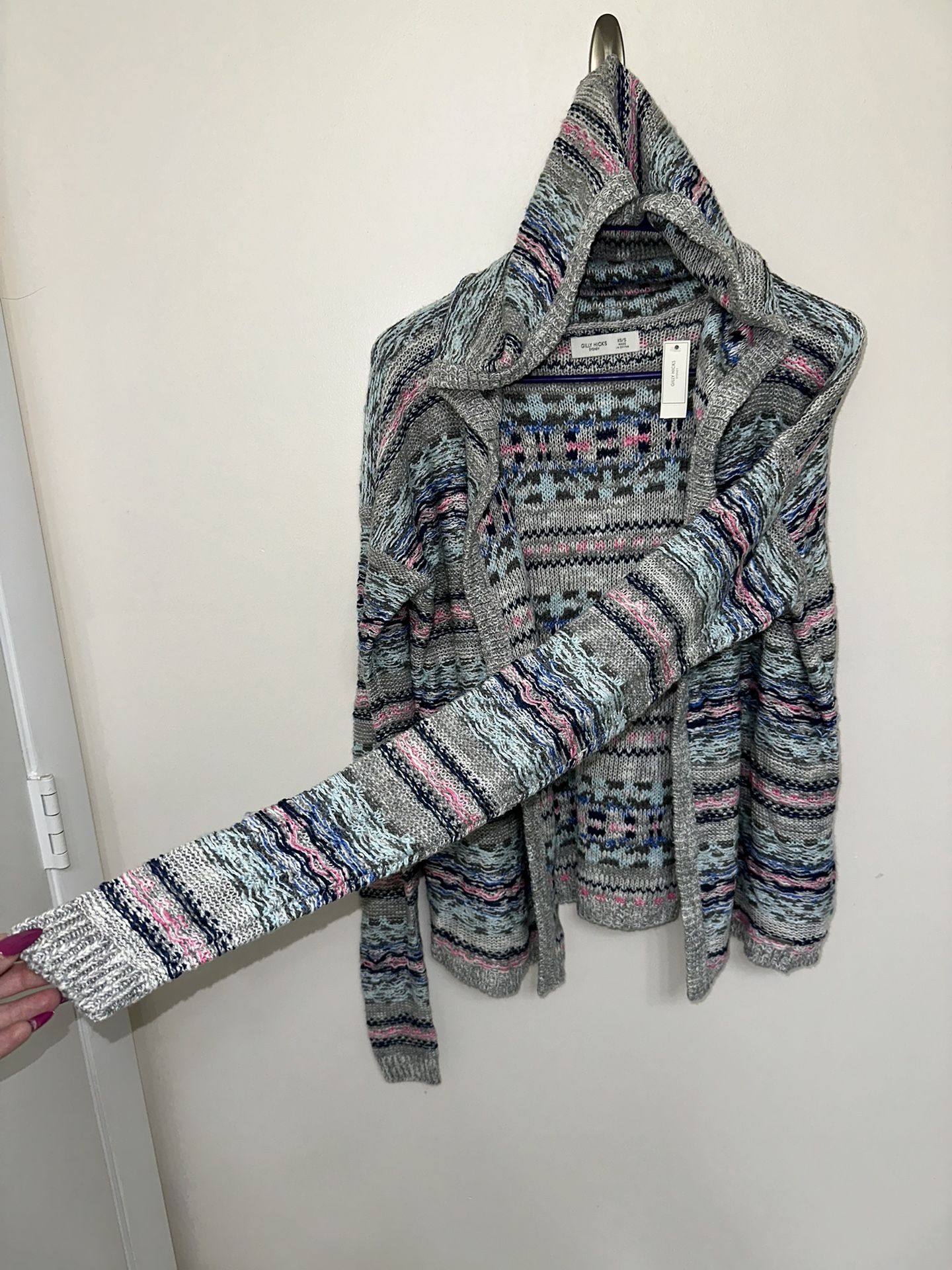 NEW Gilly Hicks Hollister Hoody Cardigan Sweater  Xlongsleeves Pink Blue XS S  This is New with Original tags attached. It Ritaaaa for 4950. It is sup