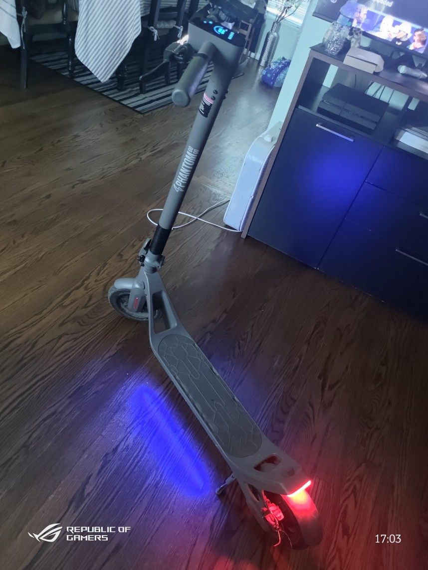 PhantomGOGO 15.5mph 20mile Range