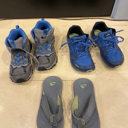 North Face, Solomon, Altra Boys Size 2 Shoes