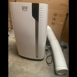 Delonghi 12500 BTU Portable Air Conditioner