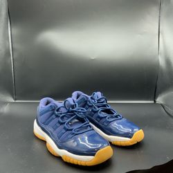 DAMAGED BOX Air Jordan 11 Retro Low midnight navy size 7Y
