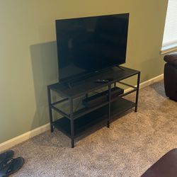 45inch Smart TV With Stand And Soundbar ($150)