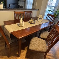 Solid Wood Dining Table with 6 Chairs – Great Condition