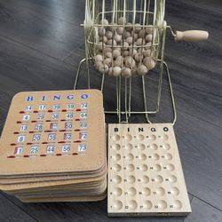 Deluxe Bingo Game Set w/Bingo Cage, Bingo Balls, Board, 18 Shutter Bingo Cards