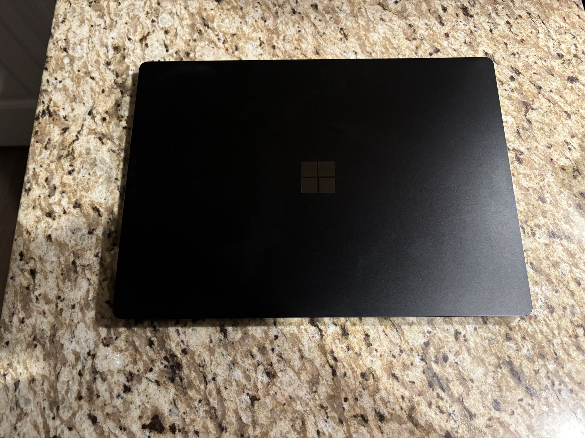 Microsoft Surface Laptop 4