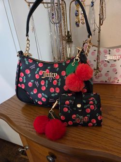 Juicy couture shoulder bag