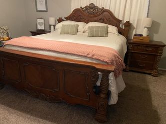 King Bedroom Set
