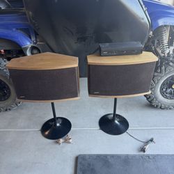 Bose 901 Vi Speakers With Tulip Stands And Equalizer 