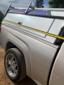 Camper shell