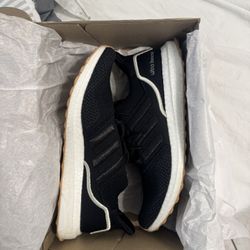 Adidas ultraboost Sz 11
