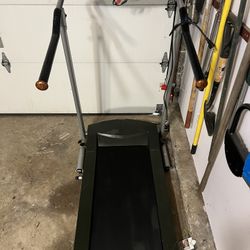 Treadmill - Used 1-2x!! 