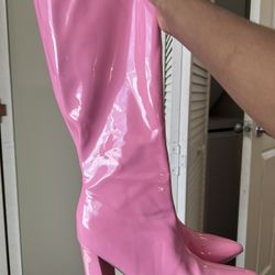 Pink heel boots