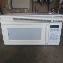 Magic Chef 1.6 Cu Ft Over The Stove microwave