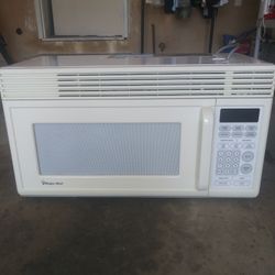 Magic chef dryer MCSDRY35W for Sale in Orland Park, IL - OfferUp